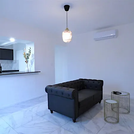 La - Loft *